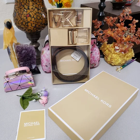 #NWT Michael Kors Women\'s Reversible Belt gift set Michael Kors Belt Reversible Brown Beige MK Logo Size L  main image 3